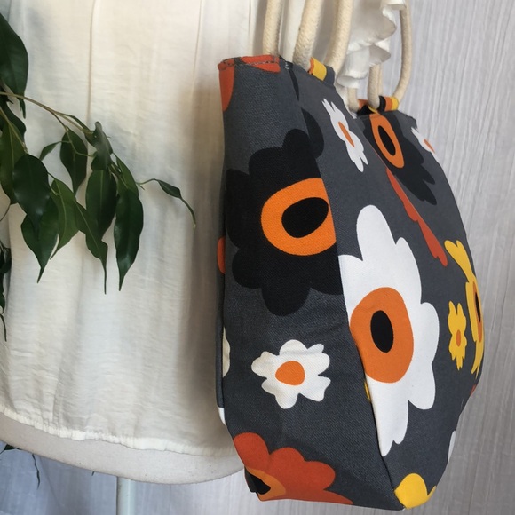 FARMHOUSE IS MY STYLE large canvas floral tote bag gray w/orange yellow NWOT - Picture 5 of 15